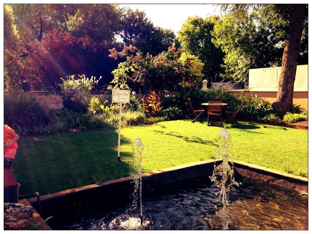 Villa De La Rosa Klerksdorp Extérieur photo